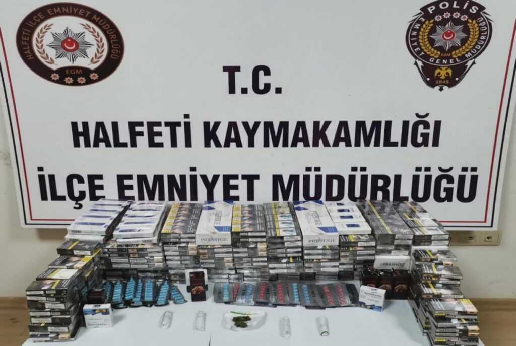 Halfeti’de Çok sayıda cinsel istek arttırıcı hap ve çalıntı motor ele geçirildi 1 kişi gözaltına alındı