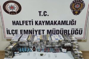 Halfeti’de Çok sayıda cinsel istek arttırıcı hap ve çalıntı motor ele geçirildi 1 kişi gözaltına alındı