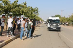 HÜDA PAR Suruç İlçe Başkanı: Taşımalı Eğitim Neden Kaldırıldı