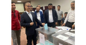 <strong>Siverek TSO Başkanı Bucak güven tazeledi</strong>