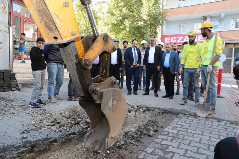Eyyübiye’de 4 mahallede doğal gaz çalışması aralıksız devam ediyor