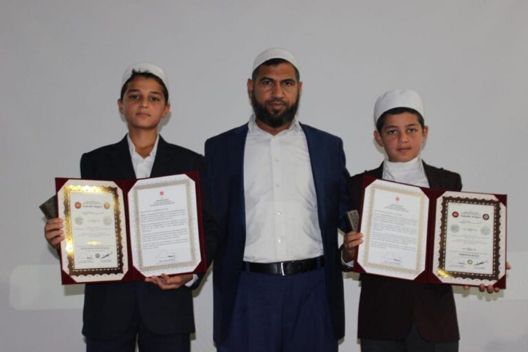 Haliliye’de küçük hafızlar icazetlerini aldı