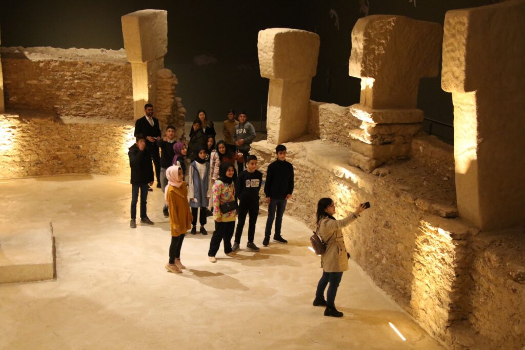 Haliliye’de öğrenciler tarihi gezerek öğrendiler