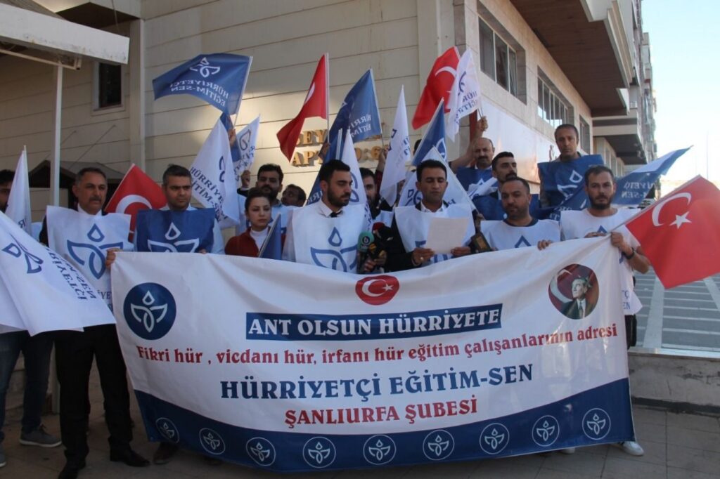 Hürriyetçi Eğitim-Sen Şanlıurfa Şubesi’nden ‘Öğretmenlik Meslek Kanunu’na tepki!