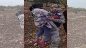 Karaköprü’de kaybolan çocuğu jandarma buldu