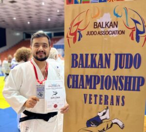 Şanlıurfalı Mücahid Delioğlu’ndan şampiyonada gümüş madalya