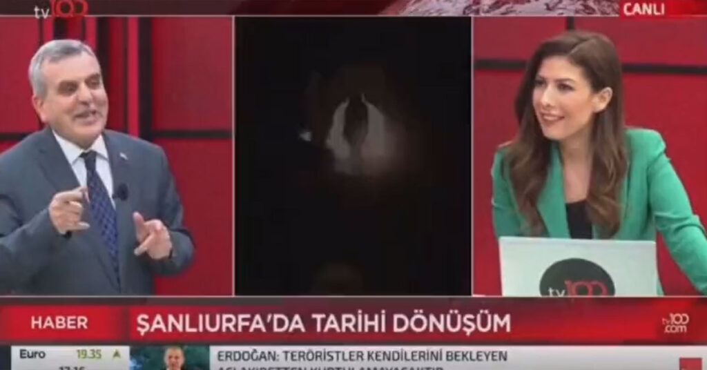 Beyazgül, Hizmet Olarak Belediye Binasını Yıktığını Söyledi