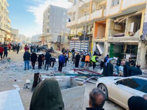 Akçakale’de bir binada patlama meydana geldi!