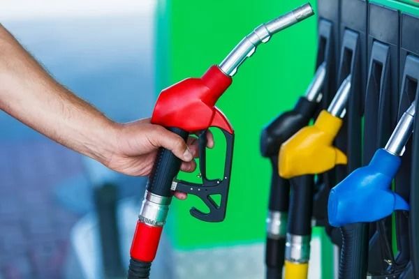 Motorin bu gece yarısından itibaren zamlanıyor