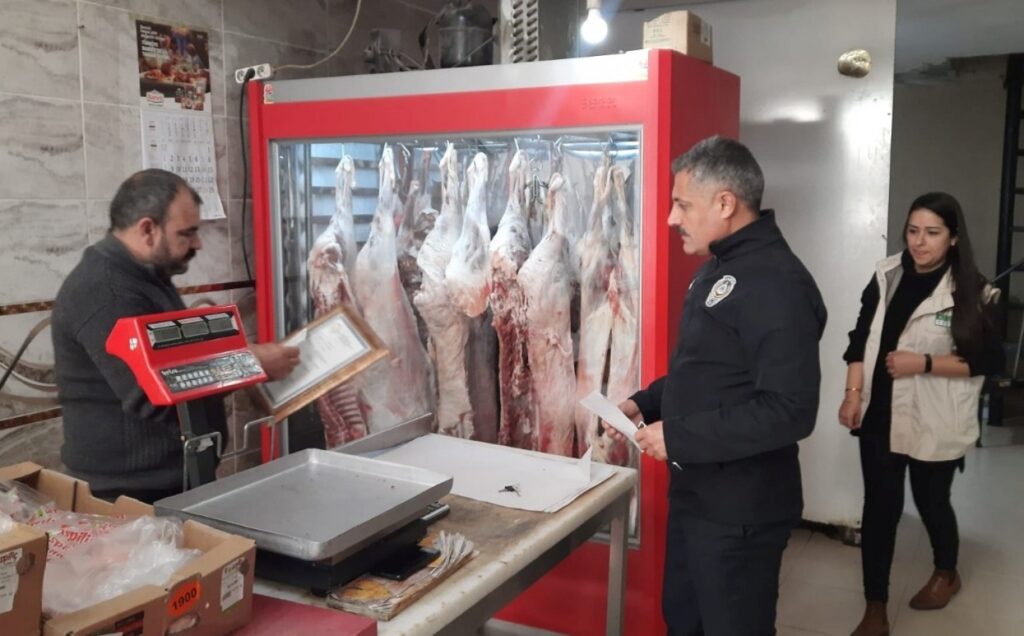 Viranşehir’de ekiplerden halk sağlığına yönelik genel denetim