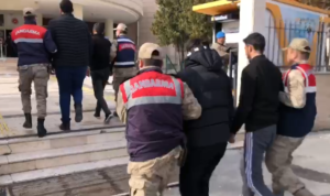 Şanlıurfa’daki DEAŞ operasyonunda 7 şüphelinin 4’ü tutuklandı