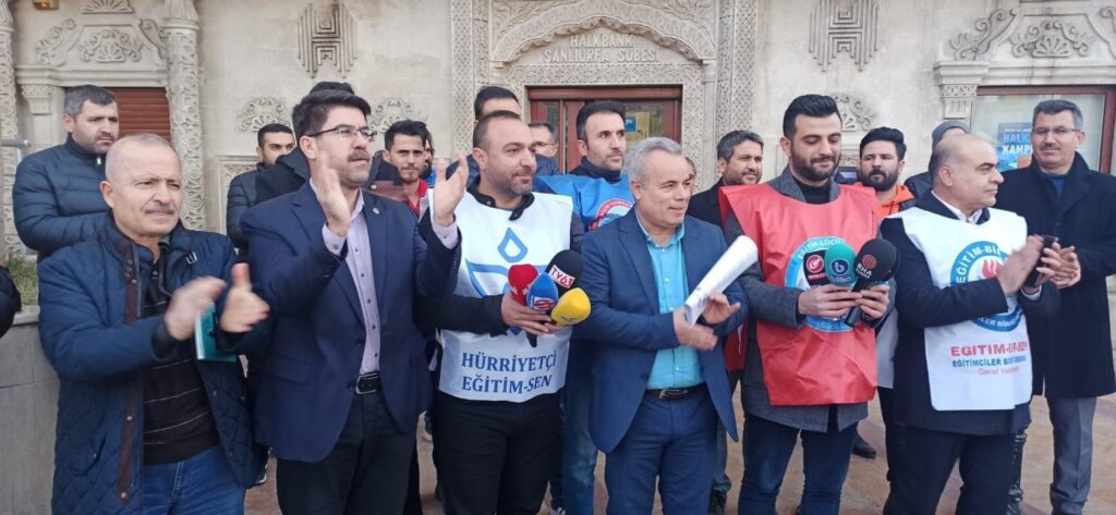 Urfa’da eğitim sendikalarından promosyon tepkisi