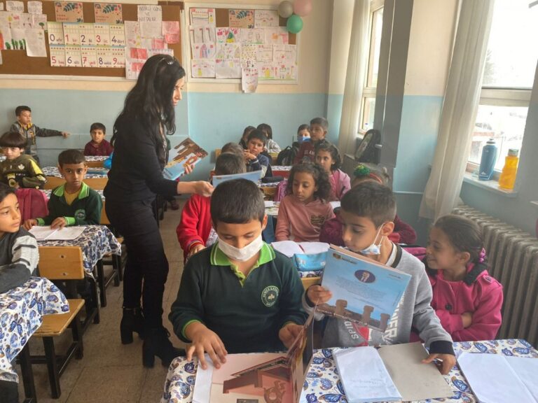 Deprem bölgesinde eğitim öğretime 1 Mart’a kadar ara verildi