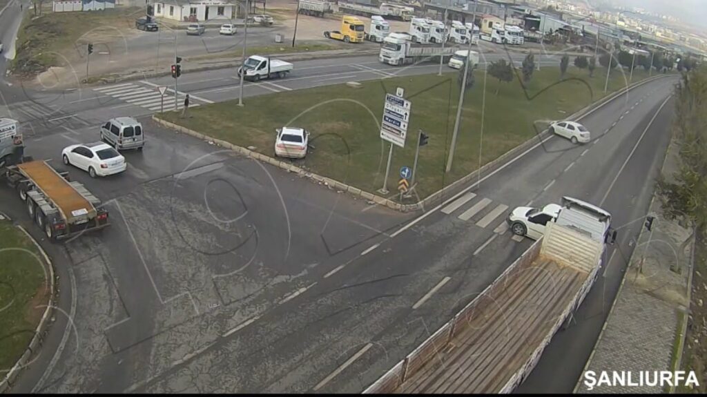 Urfa’daki kazalar mobese kamerasında