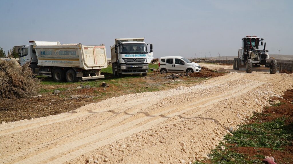Haliliye’de 6 mahalleye yeni yollar yapılıyor