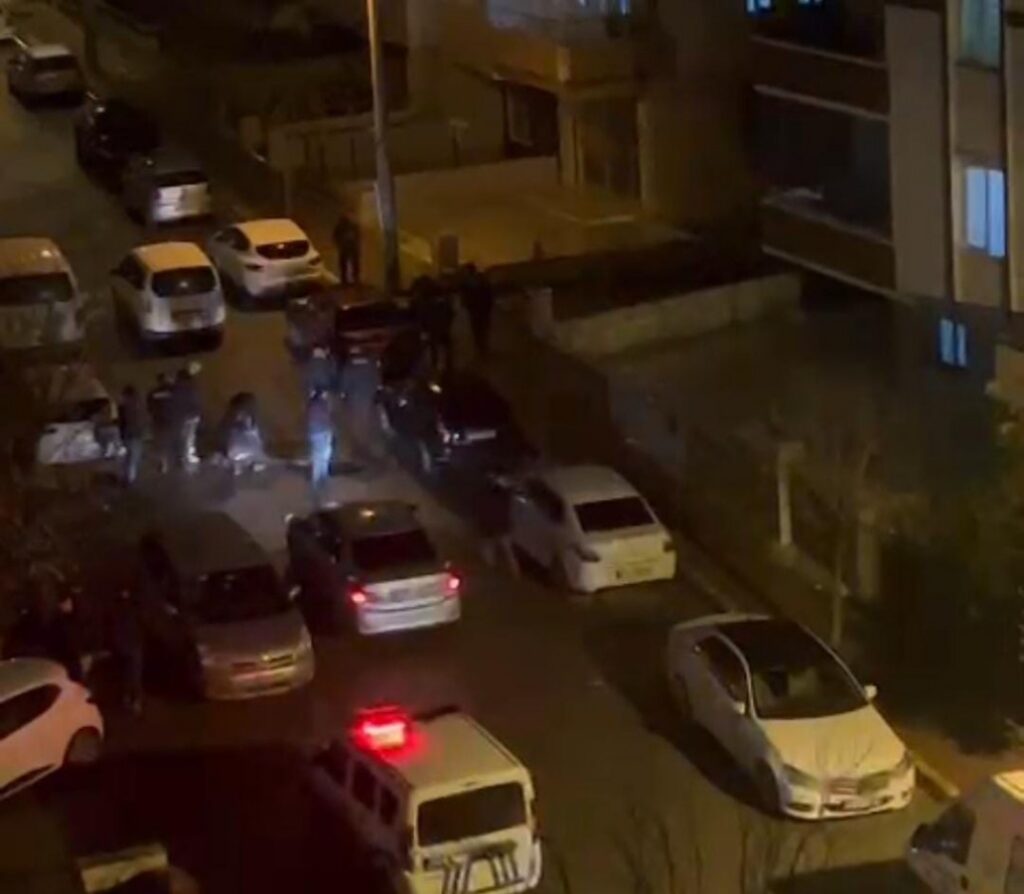 Kaçak Afganlar Şanlıurfa polisinden kaçamadı!