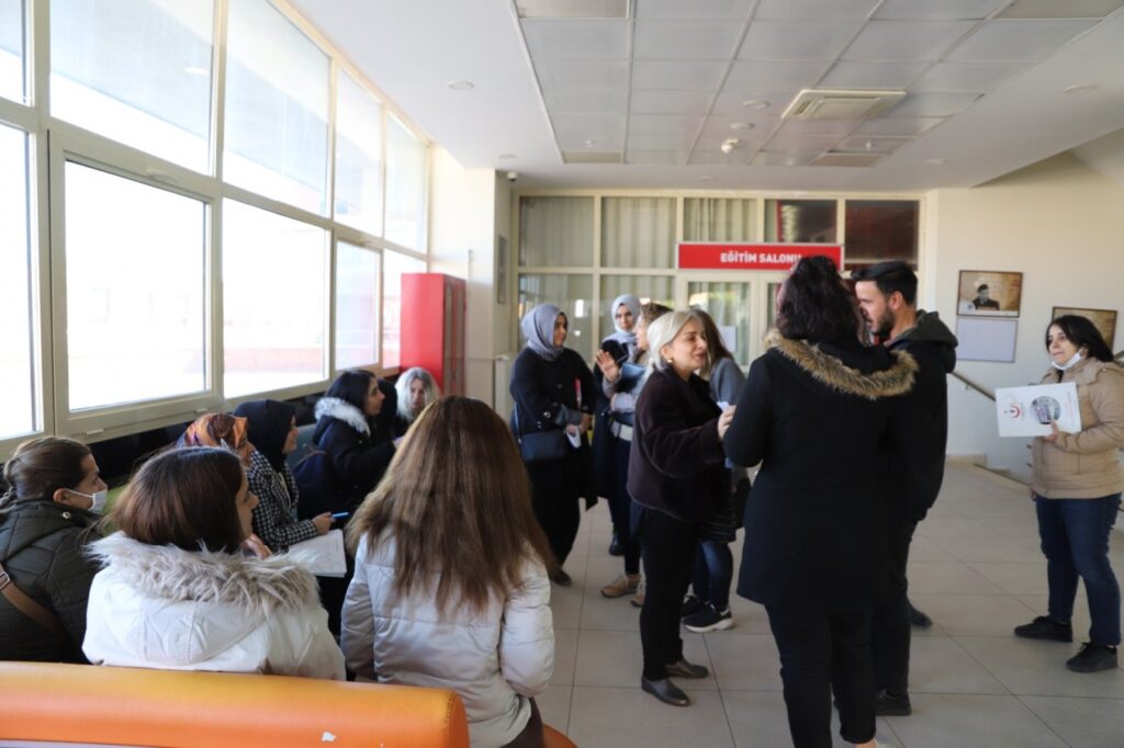 Şanlıurfa’da KYK yurtlarında depremzedeler için sağlık hizmeti