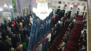 Şanlıurfa’da ilk teravih eda edildi