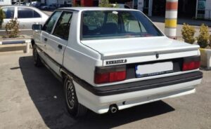 Şanlıurfa’da evin önünde park halindeki otomobil çalındı