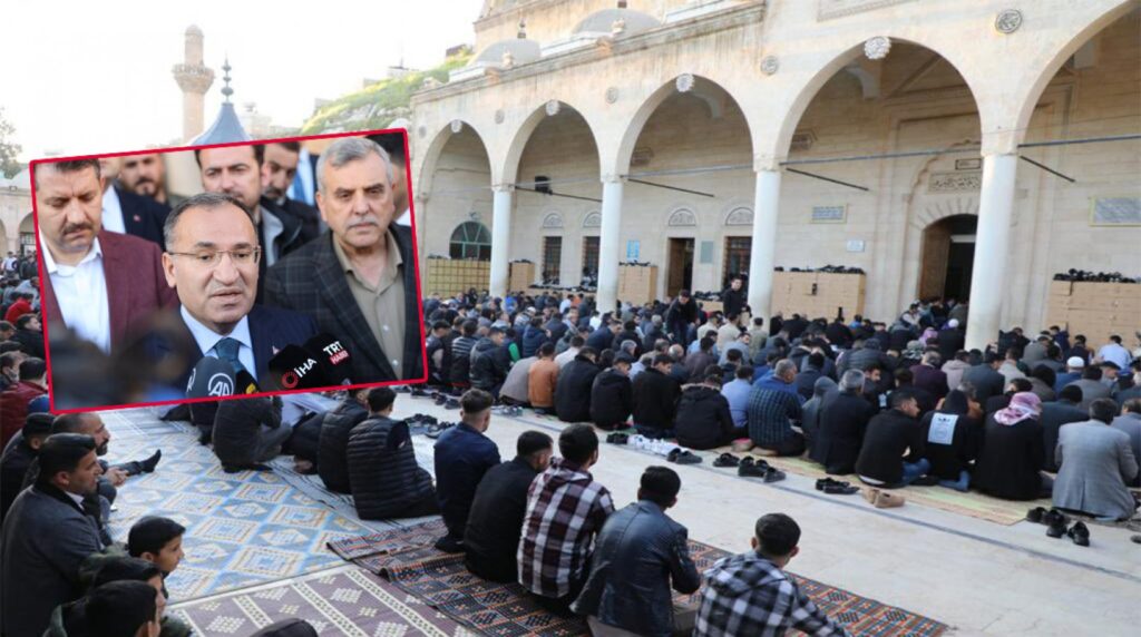 Şanlıurfa’da bayram namazında camiler doldu taştı