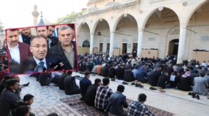 Şanlıurfa’da bayram namazında camiler doldu taştı