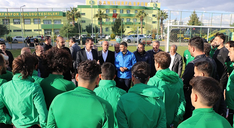 Şanlıurfa Vali Ayhan Şanlıurfaspor antrenmanında