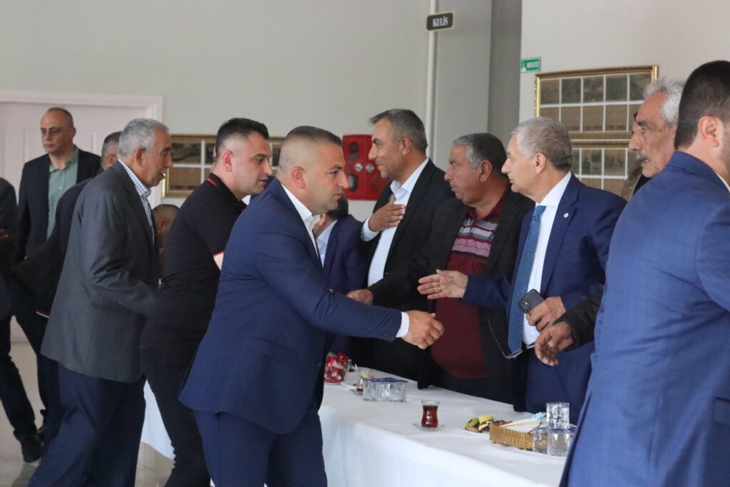 Pınarbaşı, Birecik’te Vatandaşlarla bayramlaştı