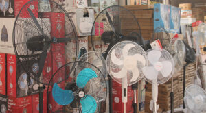 Şanlıurfa’da Klimalardaki pahalılık vatandaşları vantilatöre yöneltiyor