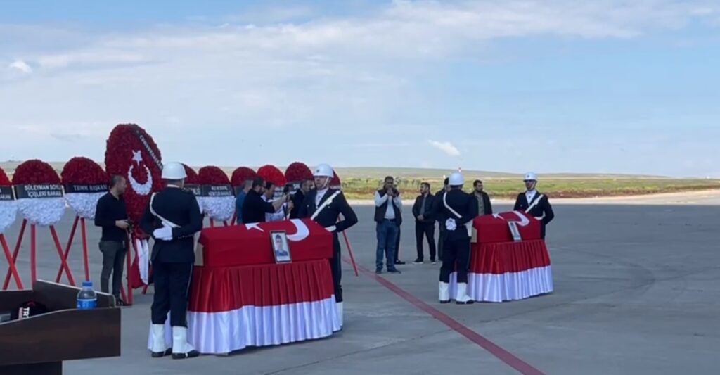 Şanlıurfa’da Şehit polisler memleketlerine uğurlandı