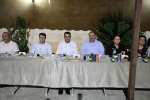 Viranşehir’de tayini çıkan savcı ve adliye personelleri için veda yemeği