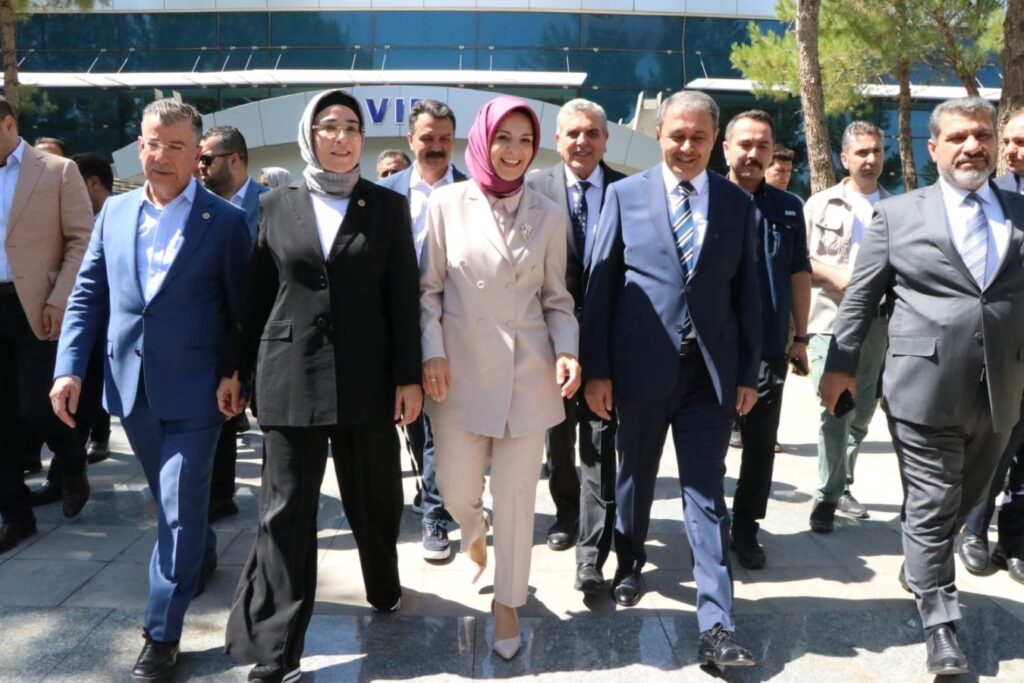 Bakan Mahinur Özdemir Göktaş Şanlıurfa’da