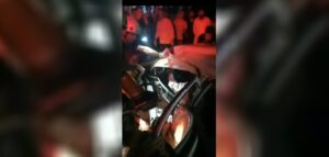 Şanlıurfa’da araç tır’a çarptı! Yaralılar var