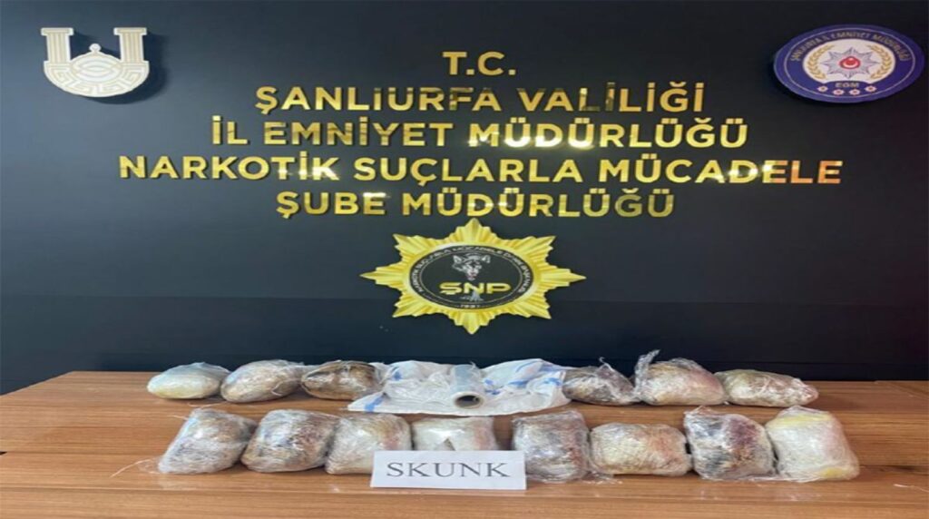 Şanlıurfa’da durdurulan araçta uyuşturucu ele geçirildi