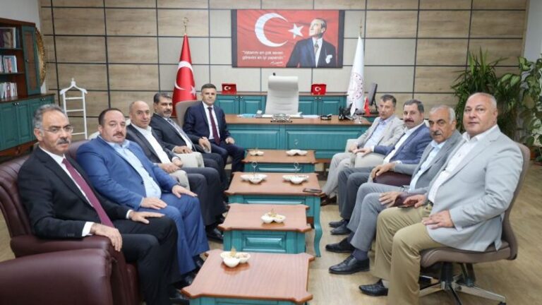 Şanlıurfa’da milletvekili ve belediye başkanlarından Asım Sultanoğlu’na ziyaret
