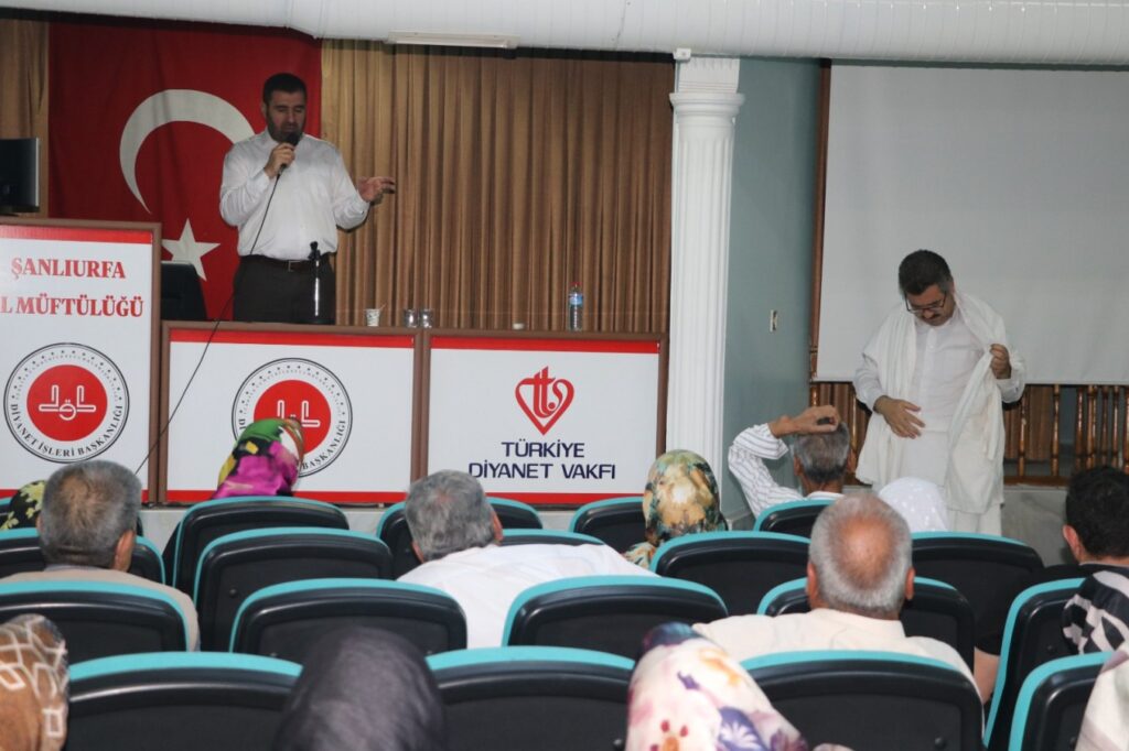 Şanlıurfa’da umrecilere seminer verildi