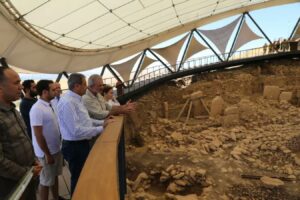 Şanlıurfa Valisi Şıldak kent gezilerini sürdürüyor