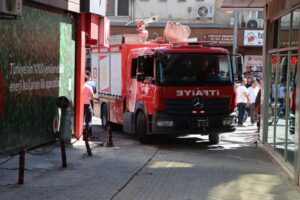 Şanlıurfa merkez’de korkutan yangın