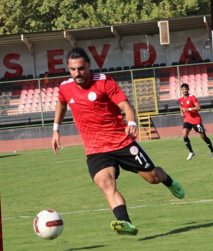 Karaköprü Belediyespor 3 puanı 3 golle aldı