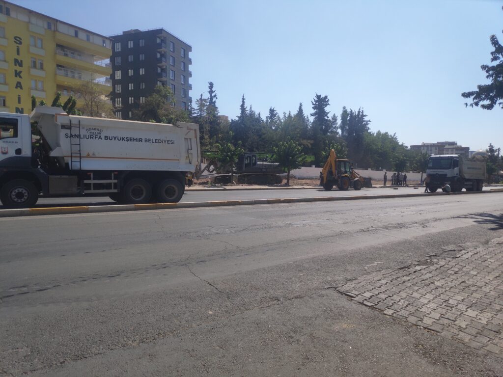 Balıkayağı bulvarı’nda Köprülü kavşak çalışmaları başladı