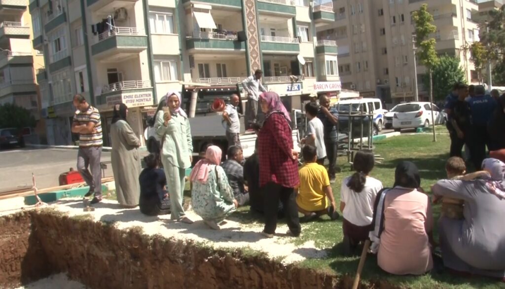 Şanlıurfa’da çocuk parkına baz istasyonu kurulmasına tepki!