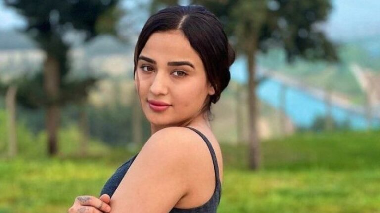 Şanlıurfa’da TikTok fenomeni “Melek Azad” tahliye oldu