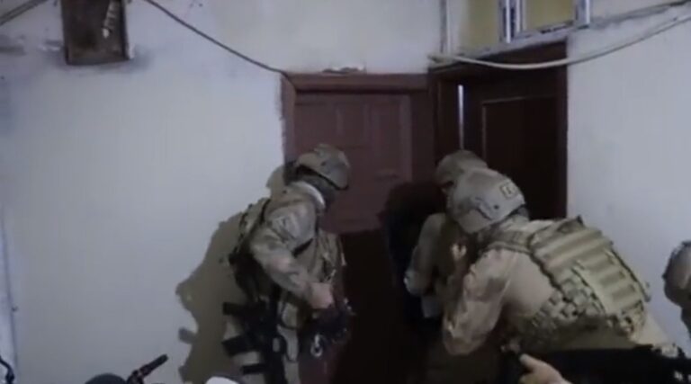 Şanlıurfa dahil 8 ilde 27 BTÖ şüphelisi yakalandı