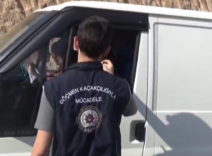 Şanlıurfa’da göçmen denetimlerinde 34 kişi hakkında işlem yapıldı