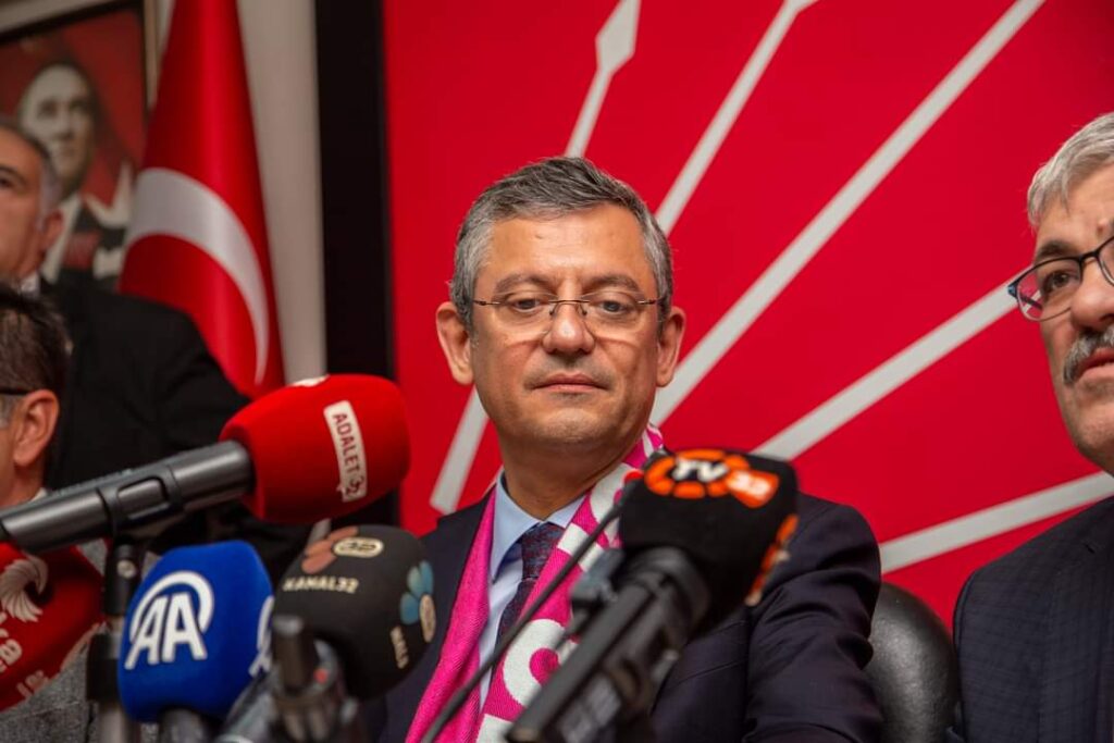 CHP’de değişimcilerin adayı Özgür Özel, Şanlıurfa’ya geliyor