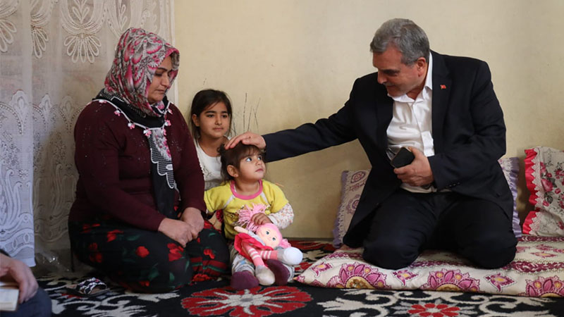 Beyazgül, Birecik’te ev ziyaretlerinde bulundu