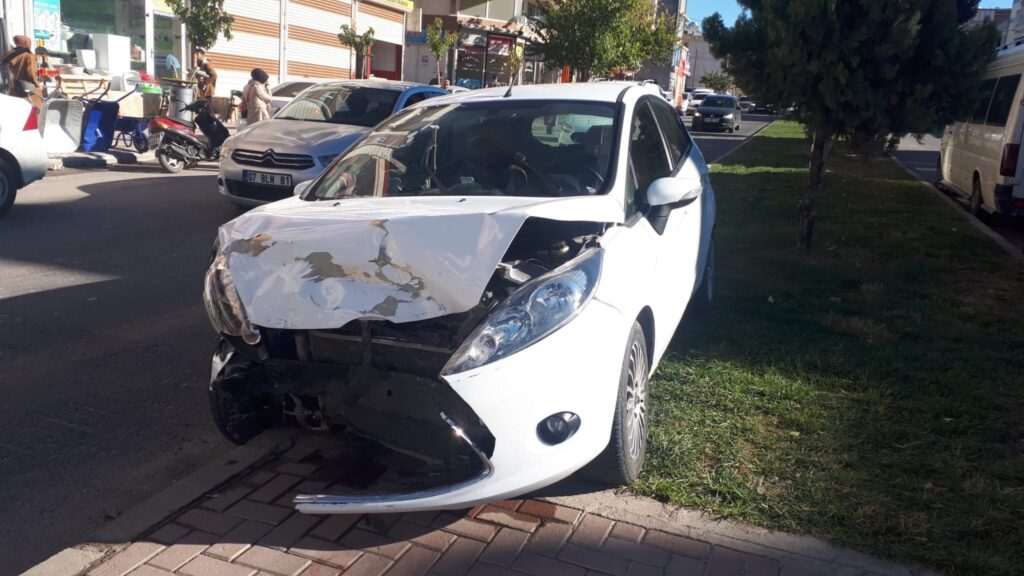 Şanlıurfa’da trafik kazası: 1 yaralı