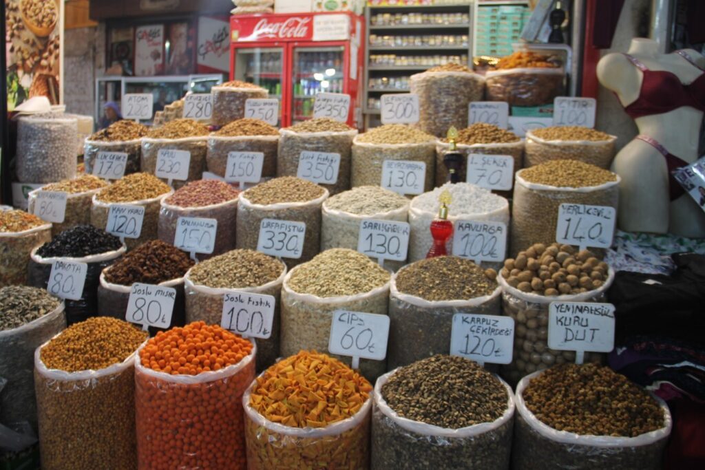 Şanlıurfa’da kuruyemiş fiyatları uçtu