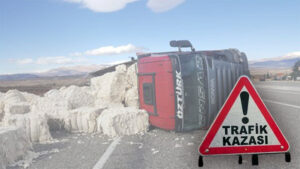 Hilvan’da pamuk yüklü kamyon devrildi: 1 yaralı