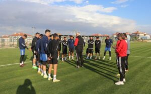 Karaköprü Belediyespor, Kütahyaspor maçı hazırlıklarını Kütahya’da sürdürüyor