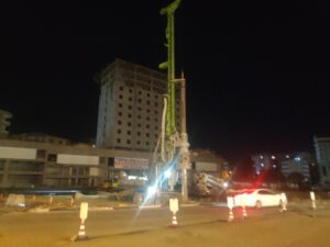 Balıkayağı Kavşağı’nda çalışmalar gecede devam ediyor